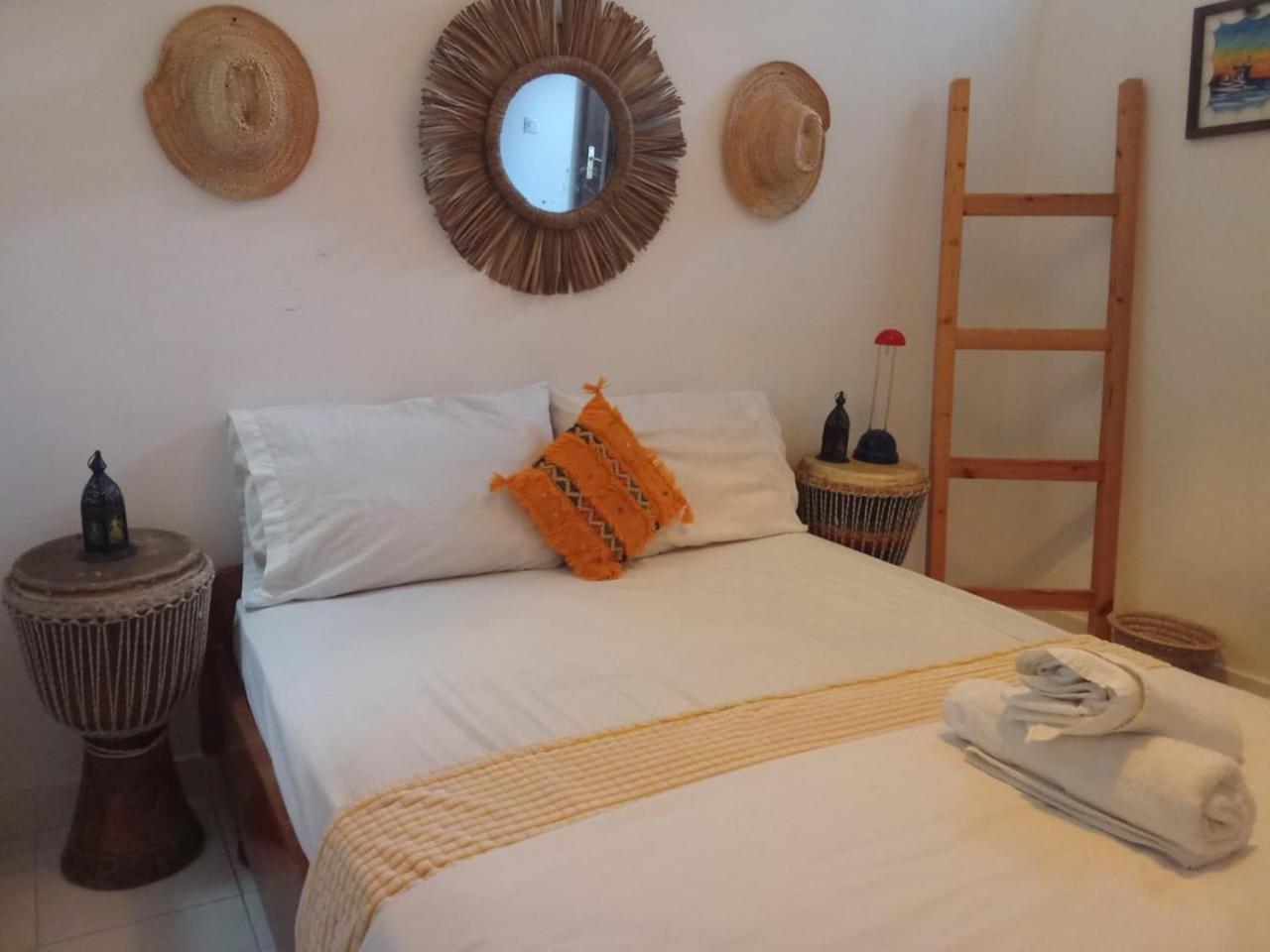 Idriss Tamraght Surfhostel Taghazout Bagian luar foto